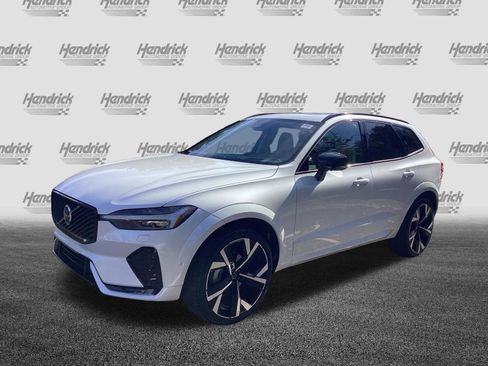 Used 2026 Volvo XC60 B5 Ultra w/ Protection Package Premier AWD/4WD image 5