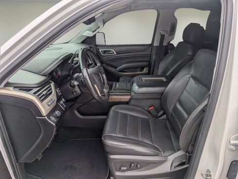 Used 2018 GMC Yukon Denali w/ Open Road Package RWD image 10