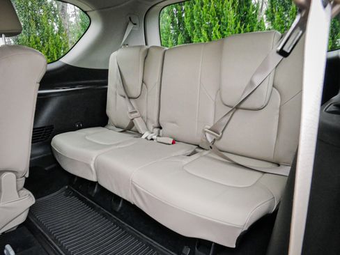 Used 2023 Nissan Armada SL w/ Cargo Package image 32