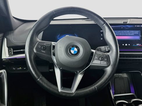 Used 2025 BMW X1 xDrive28i AWD/4WD image 18