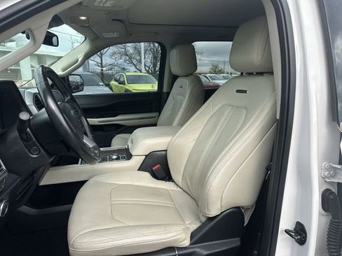 Used 2019 Ford Expedition Platinum AWD/4WD image 20