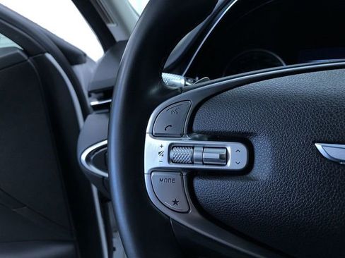 Used 2023 Genesis GV70 2.5T w/ Select Package image 27