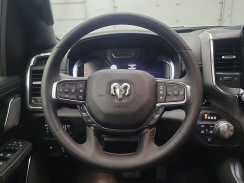 Used 2025 RAM 1500 Laramie image 12