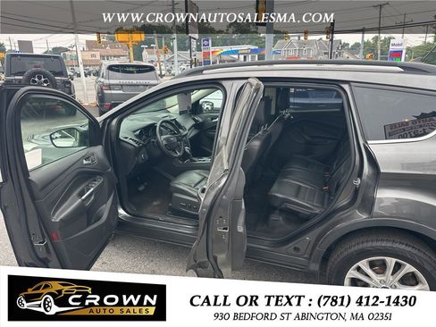 Used 2018 Ford Escape SEL AWD/4WD image 9