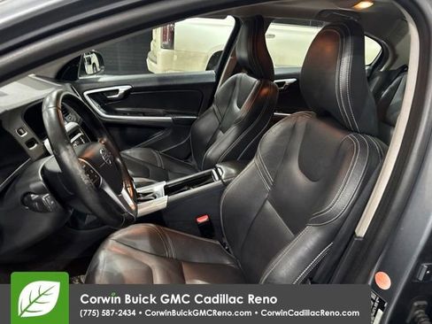 Used 2017 Volvo S60 T5 Dynamic AWD/4WD image 11