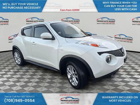 Used 2011 Nissan Juke SL image 3