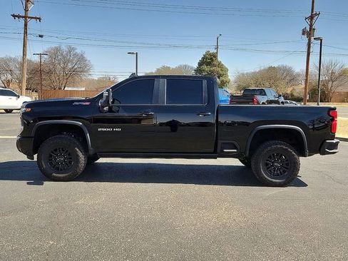 Certified 2025 Chevrolet Silverado 2500 ZR2 w/ Technology Package image 2
