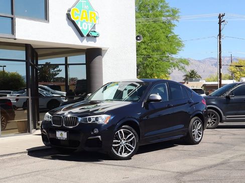Used 2018 BMW X4 M40i image 2