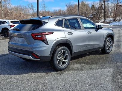 New 2026 Chevrolet Trax LT w/ Driver Confidence Package
