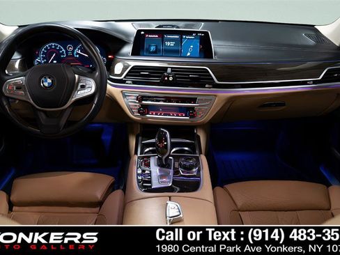 Used 2019 BMW 750i xDrive w/ Executive Package image 41