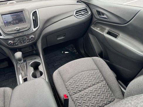 Used 2024 Chevrolet Equinox LT w/ LPO, Floor Liner Package FWD image 15