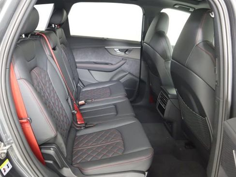 New 2026 Audi Q7 3.0T Prestige AWD/4WD image 14