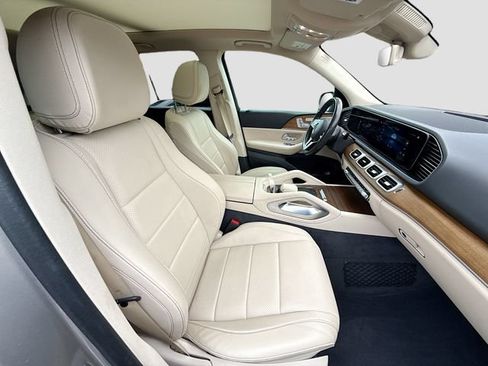 Used 2020 Mercedes-Benz GLE 350 4MATIC image 36