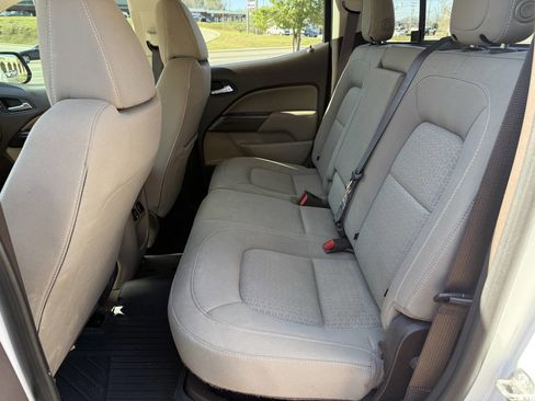 Used 2020 GMC Canyon SLE w/ Elevation Edition image 17