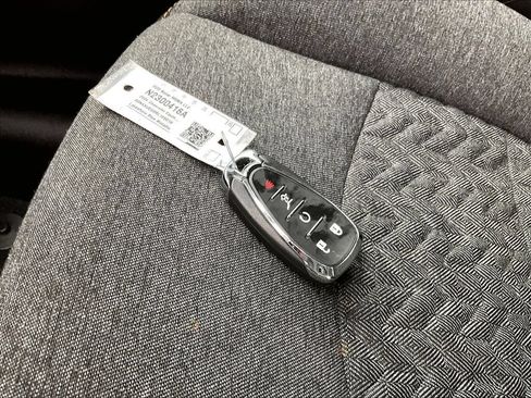 Used 2024 Chevrolet Equinox LT w/ LPO, Floor Liner Package AWD/4WD image 29
