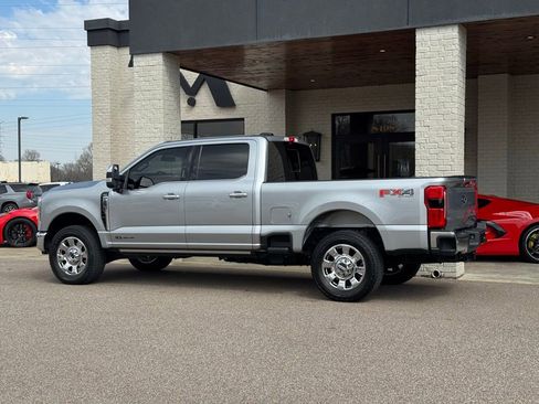 Used 2024 Ford F250 Lariat w/ Lariat Ultimate Package AWD/4WD image 9