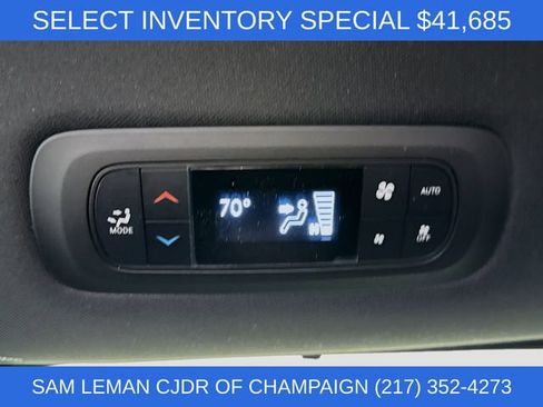 New 2026 Chrysler Pacifica Select w/ S Appearance Package FWD image 24