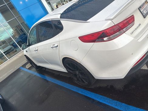 Used 2018 Kia Optima LX image 5