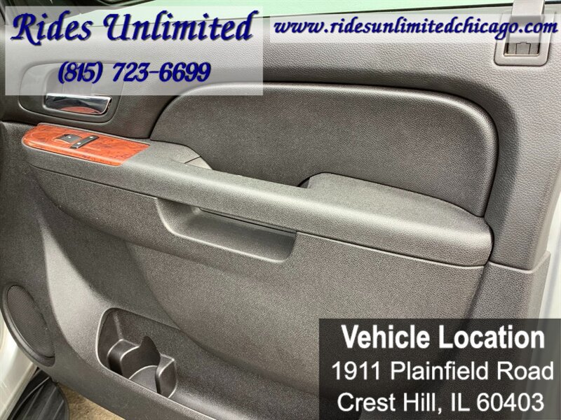 Used 2013 Chevrolet Avalanche LS RWD image 34