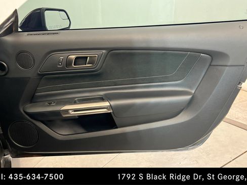 Used 2017 Ford Mustang Shelby GT350 image 18