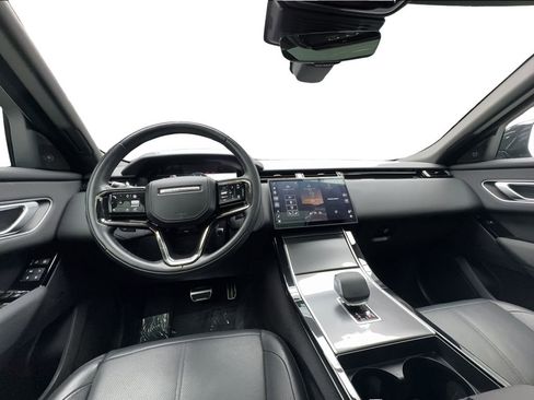 Used 2025 Land Rover Range Rover Velar Dynamic SE image 35