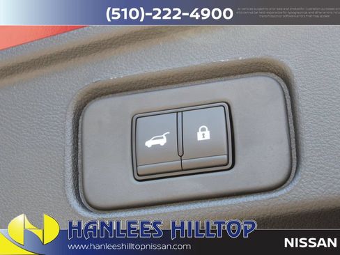 New 2026 Nissan Pathfinder SL w/ SL Premium Package AWD/4WD image 11