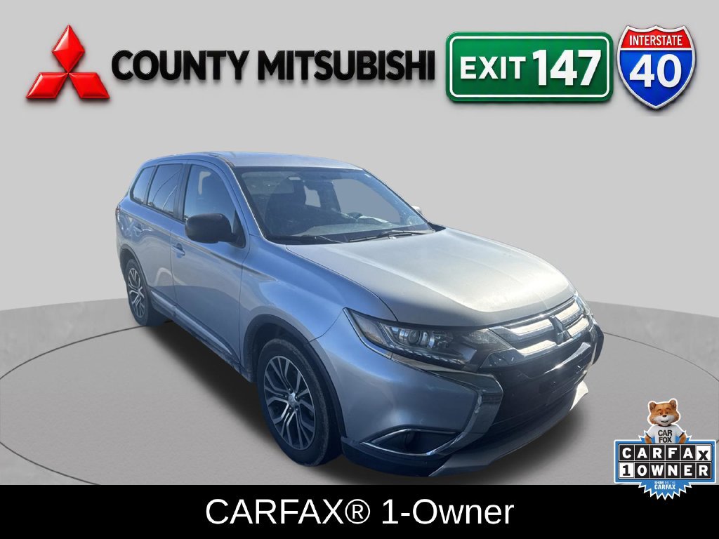 Used 2016 Mitsubishi Outlander ES FWD image 1