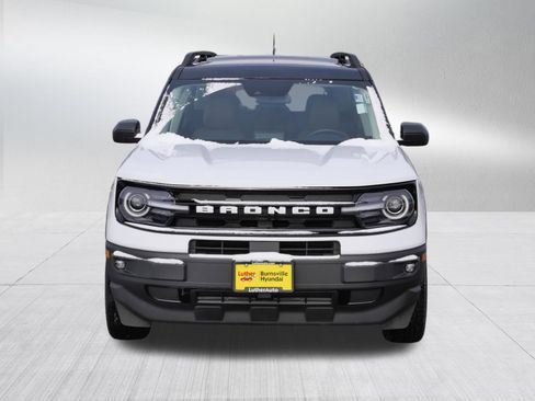 Used 2021 Ford Bronco Sport Outer Banks w/ Outer Banks Package image 2