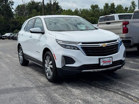 Used 2023 Chevrolet Equinox LT FWD image 2