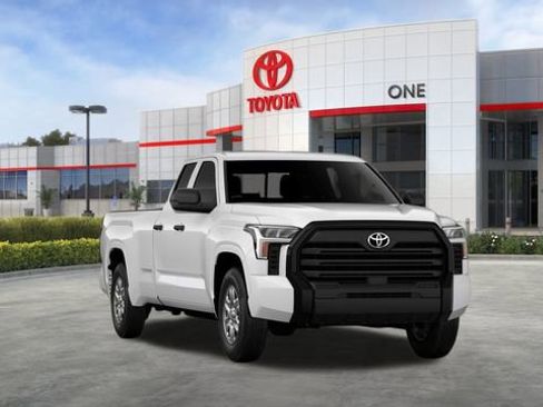 New 2026 Toyota Tundra SR image 17