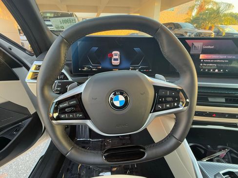 Used 2025 BMW 330i 330i w/ Premium Package image 20