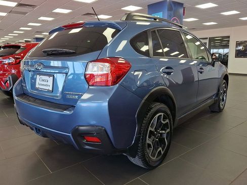 Used 2017 Subaru Crosstrek 2.0i Premium image 9