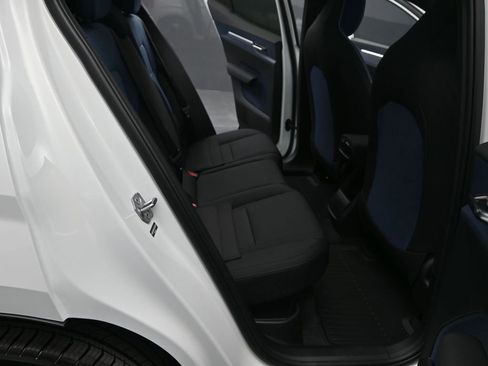 New 2026 Volvo EX30 Plus w/ Protection Package Premier AWD/4WD image 18