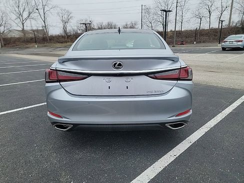Used 2025 Lexus ES 350 Luxury image 4