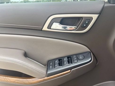 Used 2019 GMC Yukon Denali w/ Denali Ultimate Package AWD/4WD image 14