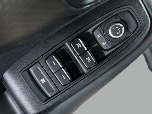 Certified 2025 Subaru Outback Premium image 20