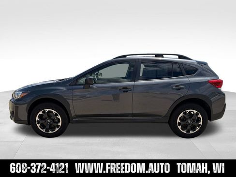 Used 2023 Subaru Crosstrek 2.0i AWD/4WD image 2