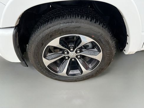 Used 2025 RAM 1500 Big Horn AWD/4WD image 31