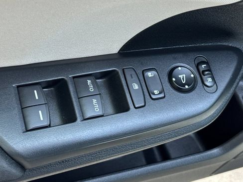 Used 2016 Honda Civic EX-T image 12