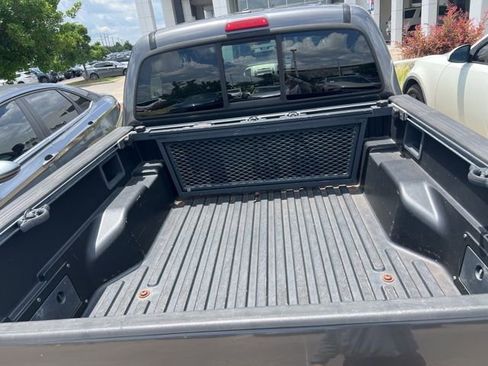 Used 2011 Toyota Tacoma PreRunner w/ TRD Sport Pkg RWD image 5