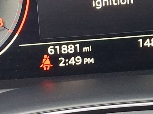 Used 2020 Audi Q8 Prestige w/ Prestige Package image 26