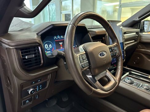 Used 2022 Ford Expedition Max King Ranch image 22