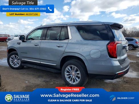 Used 2023 GMC Yukon SLT w/ SLT Premium Package AWD/4WD image 3