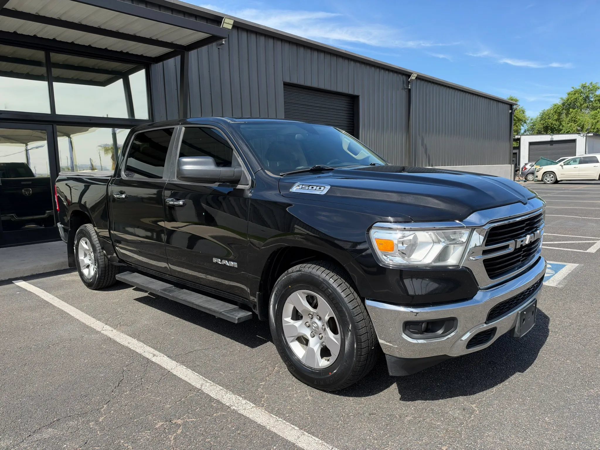 Used 2019 RAM 1500 Big Horn RWD image 8