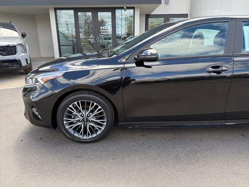 Certified 2023 Kia Forte GT-Line image 10