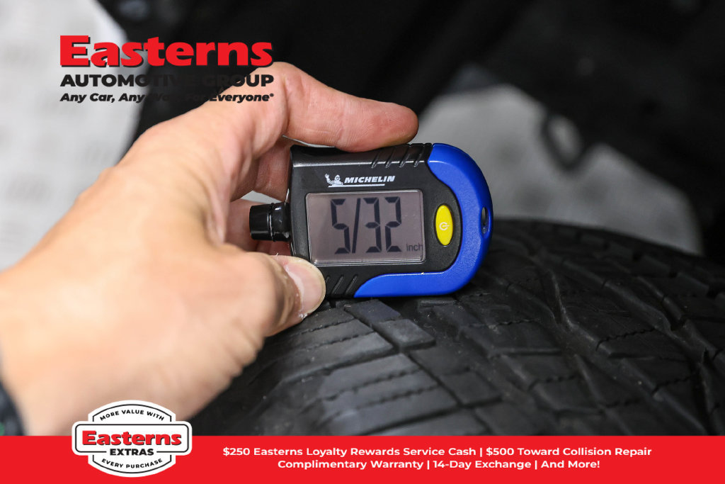 Used 2025 Toyota Tacoma SR RWD image 24