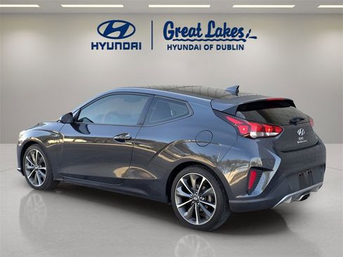 Used 2019 Hyundai Veloster 2.0 Premium image 3