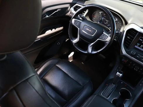 Used 2019 GMC Acadia SLT FWD image 12