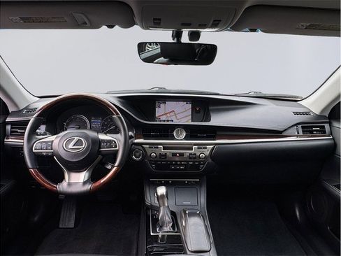 Used 2016 Lexus ES 350 w/ Navigation System Package FWD image 23