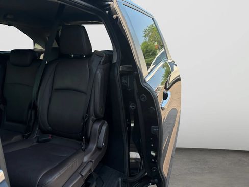 Used 2019 Honda Odyssey EX-L image 14